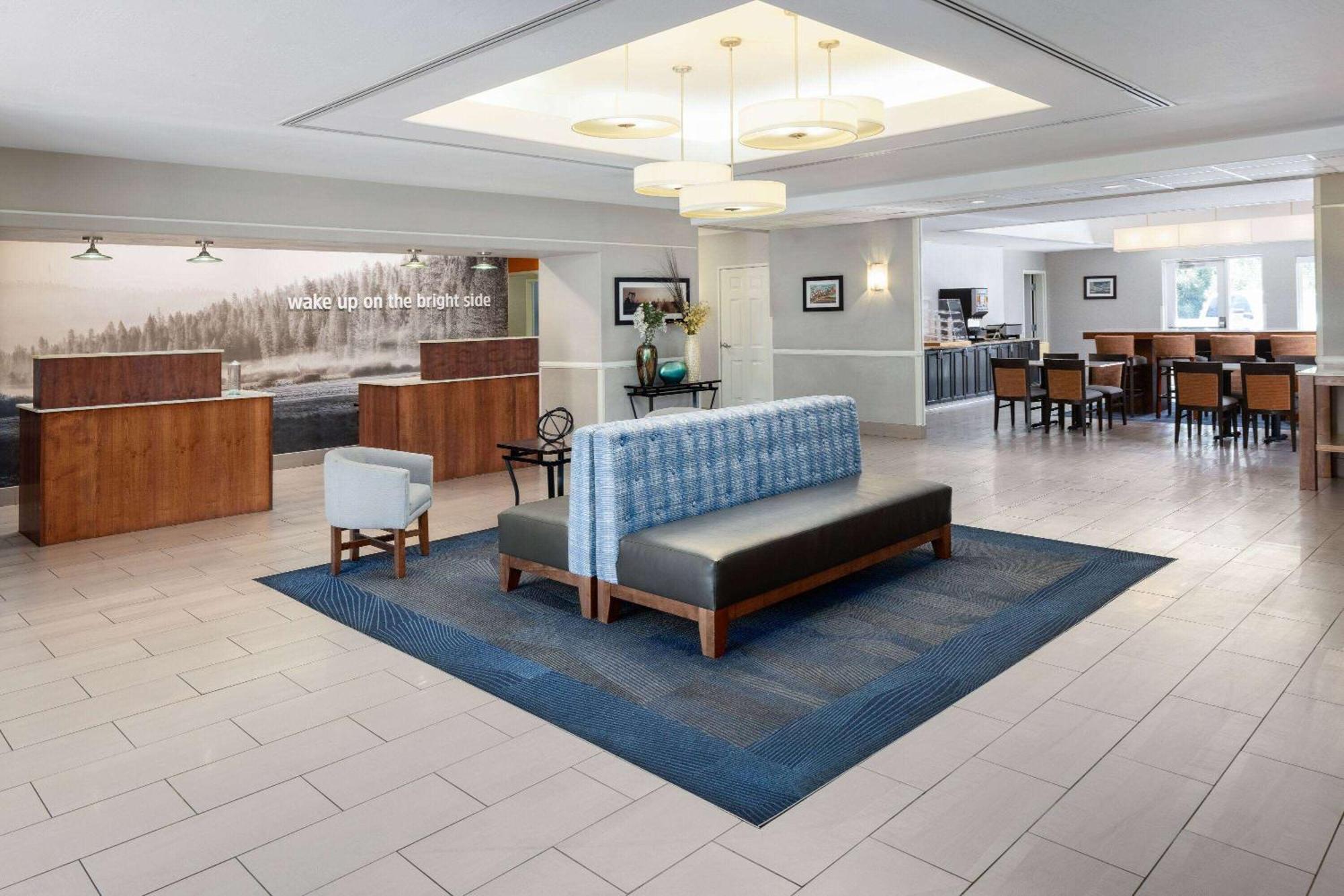 La Quinta By Wyndham Bakersfield North Hotel Bagian luar foto