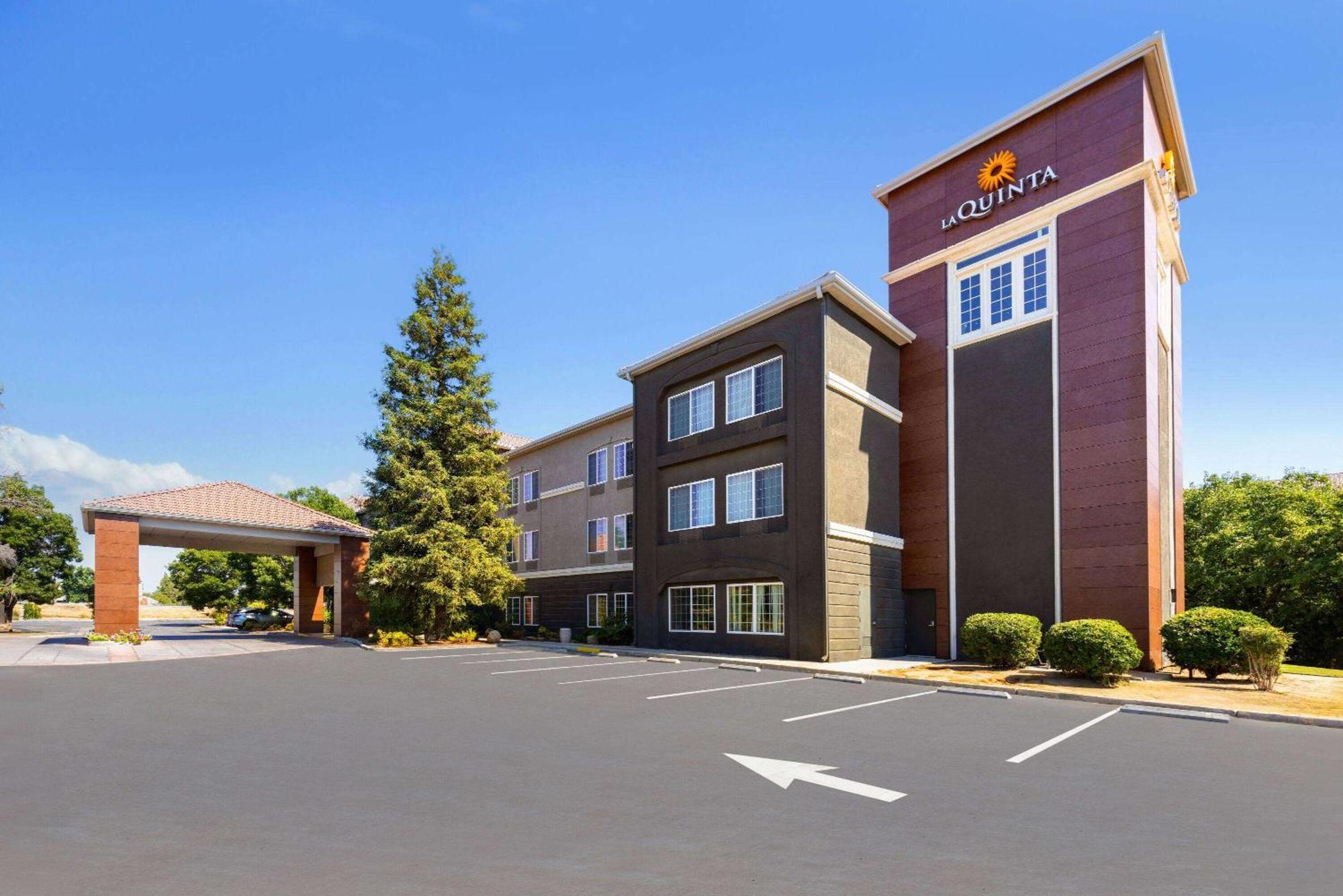 La Quinta By Wyndham Bakersfield North Hotel Bagian luar foto